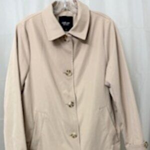 Trench coat